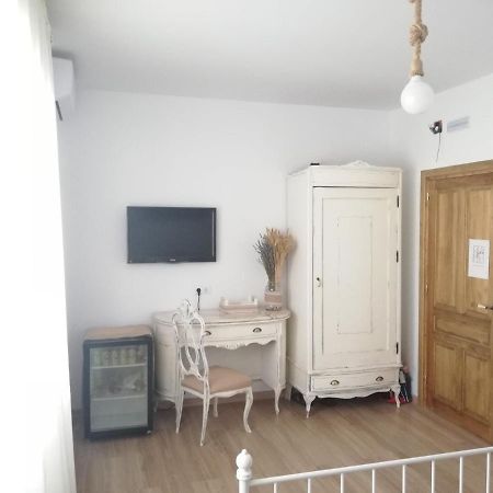 Hostal El Lugar De La Mancha Argamasilla de Alba المظهر الخارجي الصورة