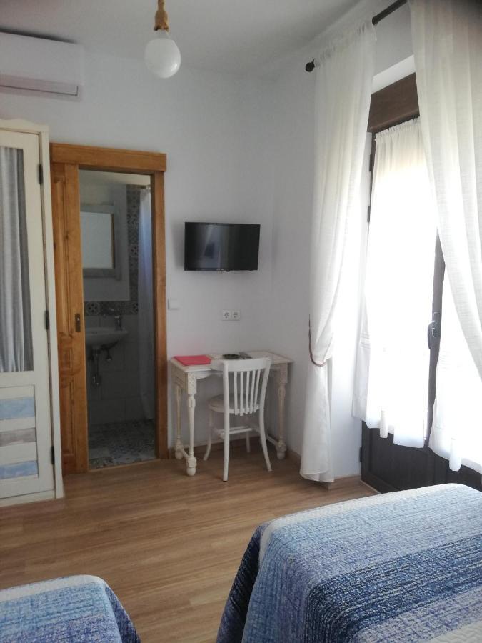 Hostal El Lugar De La Mancha Argamasilla de Alba المظهر الخارجي الصورة